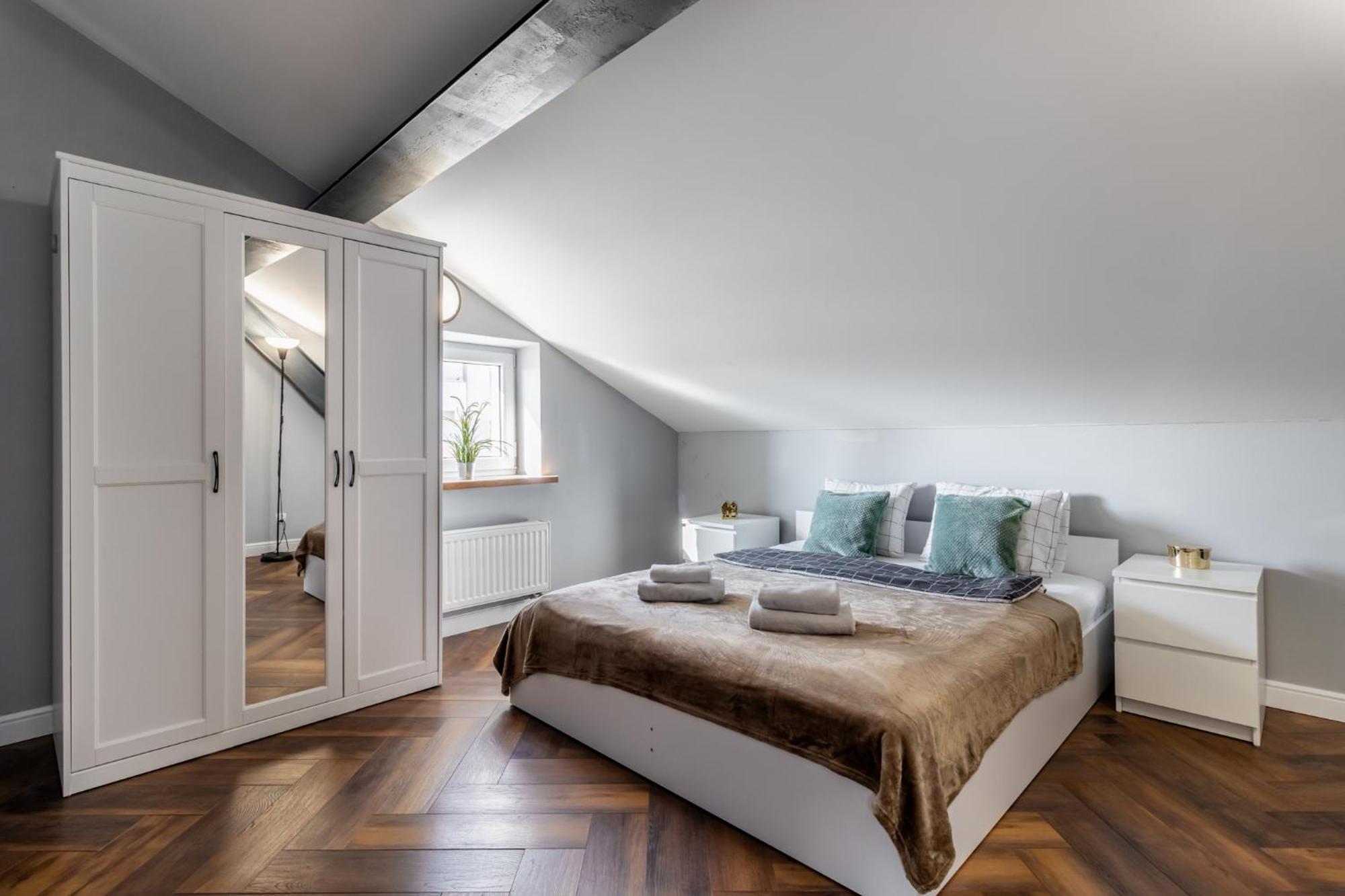 Close-Ga- Cozy Apartments - Marcinkowskiego ワルシャワ エクステリア 写真
