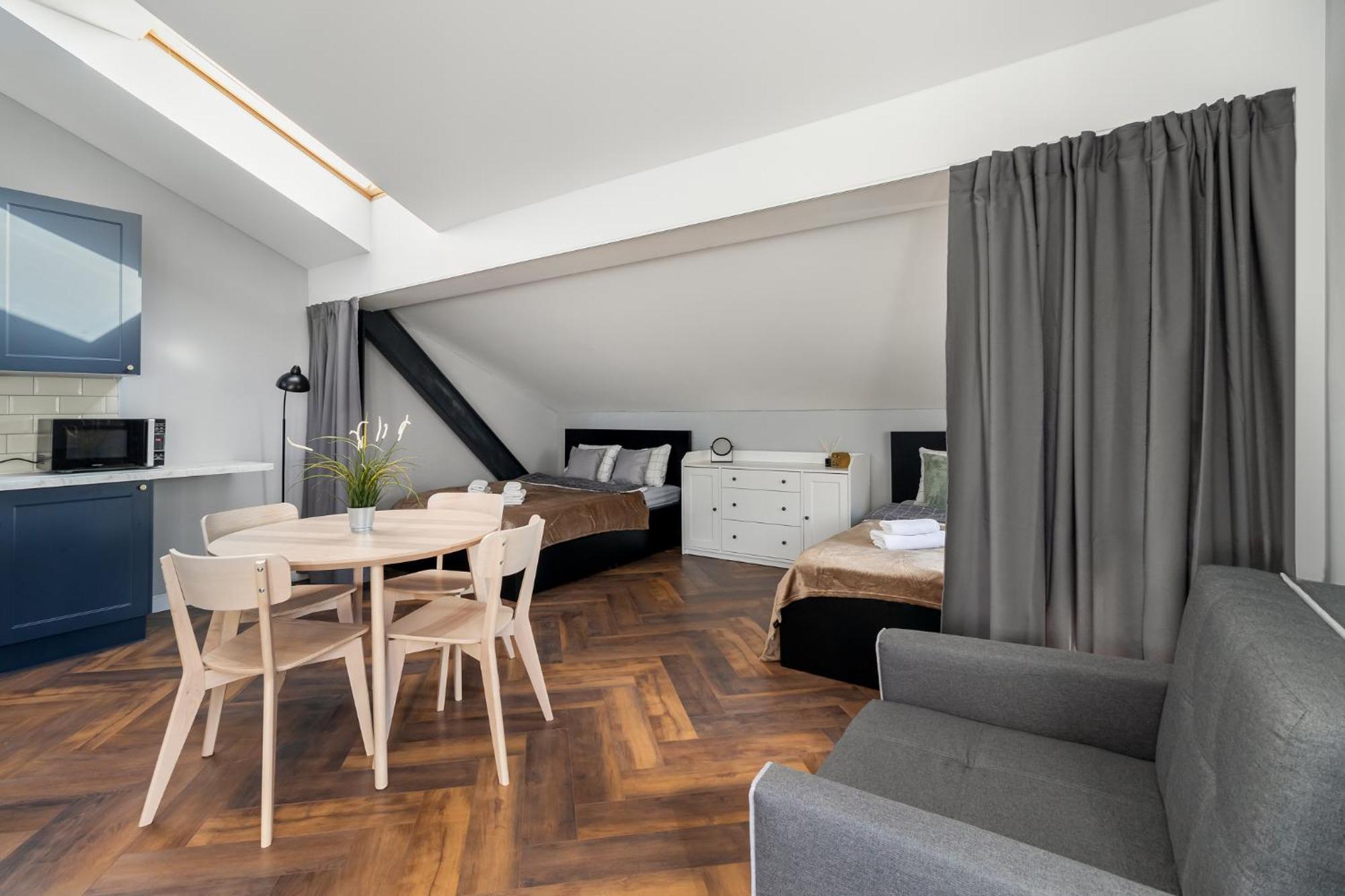 Close-Ga- Cozy Apartments - Marcinkowskiego ワルシャワ エクステリア 写真