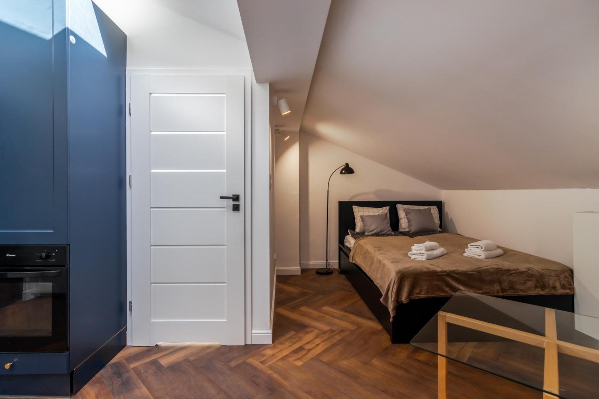 Close-Ga- Cozy Apartments - Marcinkowskiego ワルシャワ エクステリア 写真