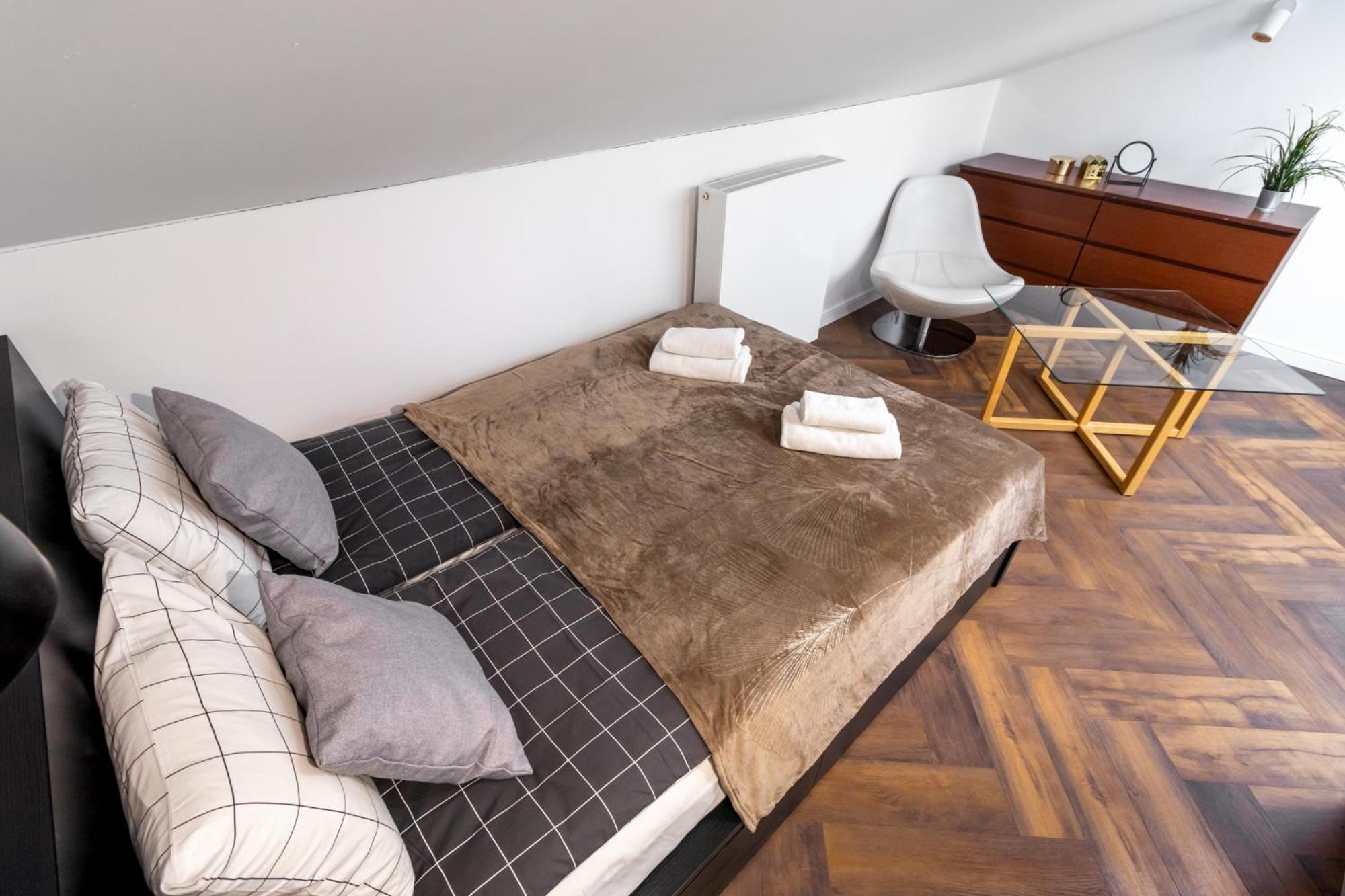 Close-Ga- Cozy Apartments - Marcinkowskiego ワルシャワ エクステリア 写真